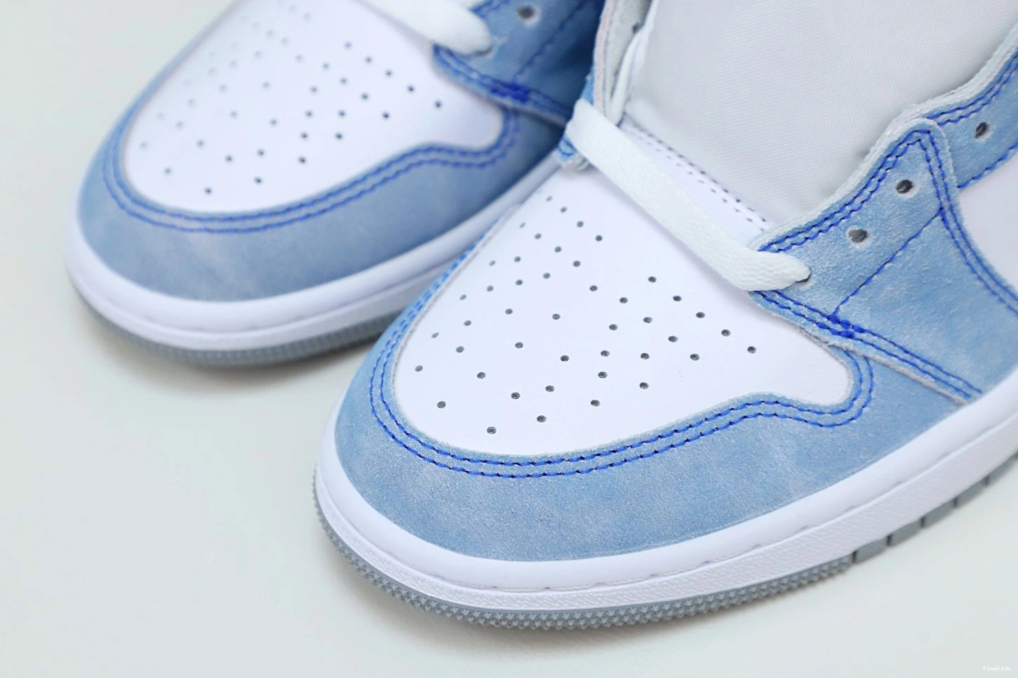 'HYPER RETRO 1 AIR JORDAN HIGH OG ROYAL' 1226